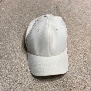 Cream ball cap